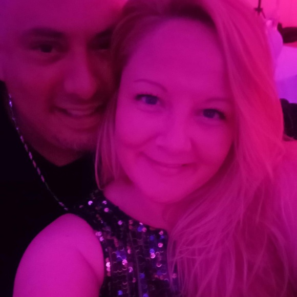 Meet your Posher, Kristin - Picture 2 of 3